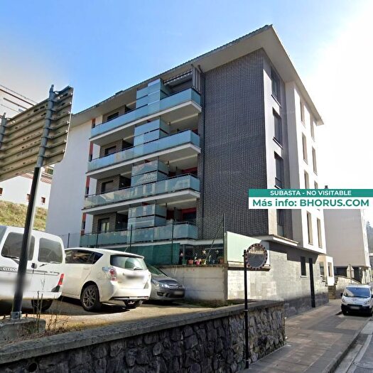Piso en venta en Bergara, Gipuzkoa de 3 habitaciones