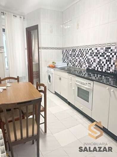 Casas en venta y pisos alquiler - 3