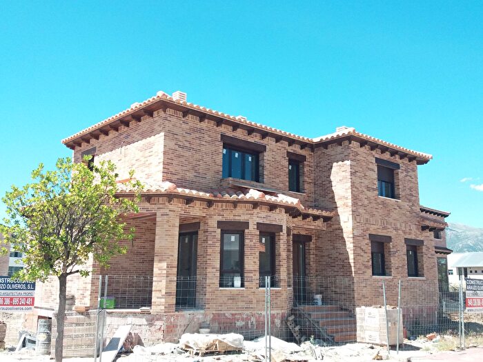 Casa en venta en El Casar, Guadalajara de 3 habitaciones