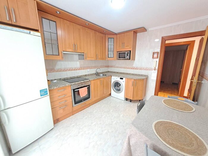 Casas en venta y pisos alquiler - 2