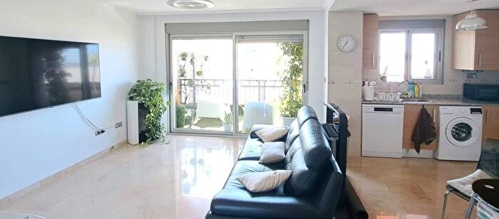 Piso en alquiler en Comunitat Valenciana, Alicante de 2 habitaciones