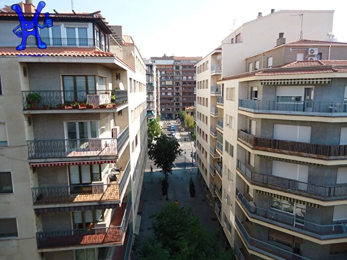 Casas en venta y pisos alquiler - 1