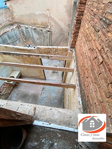 Casas en venta y pisos alquiler - 2