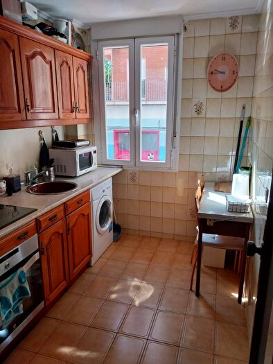 Casas en venta y pisos alquiler - 2