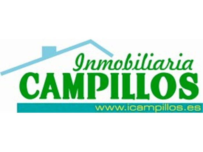 Casa en venta en Baena, Córdoba de 4 habitaciones