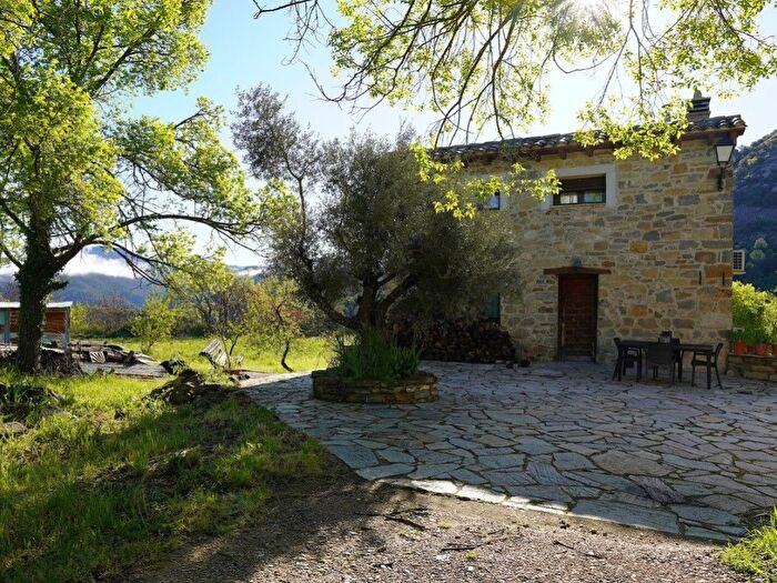 Casa en venta en Abizanda, Huesca de 3 habitaciones