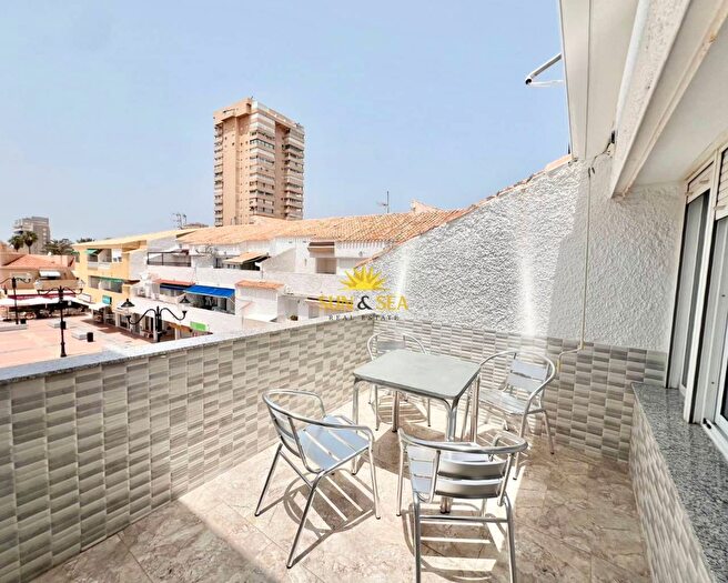 Casas en venta y pisos alquiler - 1