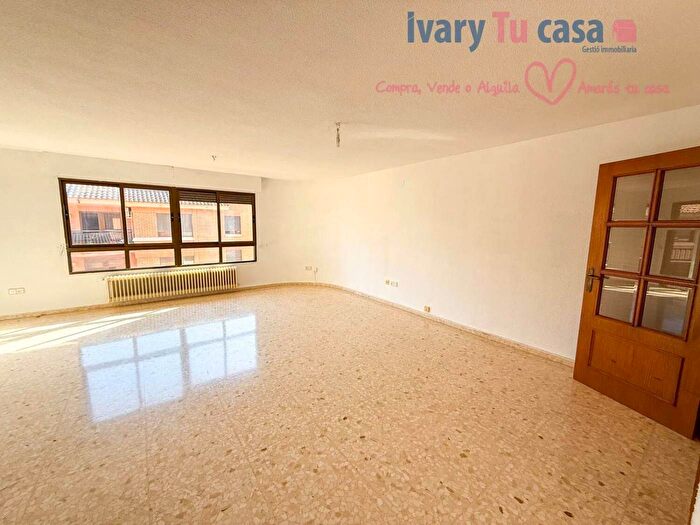 Piso en venta en Comunitat Valenciana, Castellón Castelló de 5 habitaciones