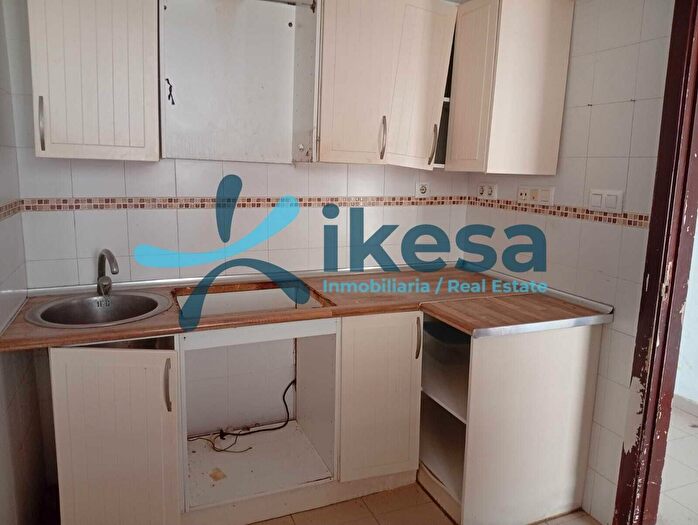 Casas en venta y pisos alquiler - 2