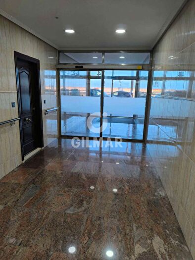 Piso en venta en La Caleta La Viña, Cádiz Capital de 3 habitaciones