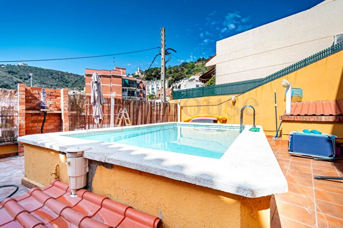 Casa en venta en Horta Guinardó, Sant Genís dels Agudells de 12 habitaciones