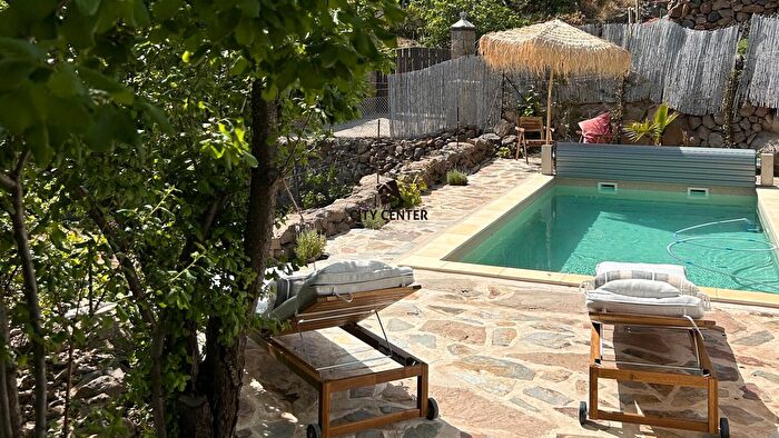 Casa en venta en Granadilla de Abona ciudad, Granadilla de Abona de 4 habitaciones