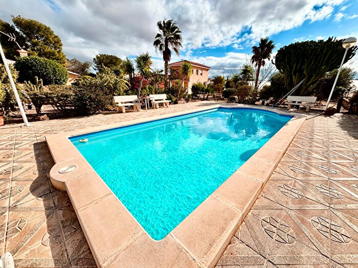 Casa en venta en Villamontes Boqueres, San Vicente del Raspeig Sant Vicent del Raspeig de 6 habitaciones