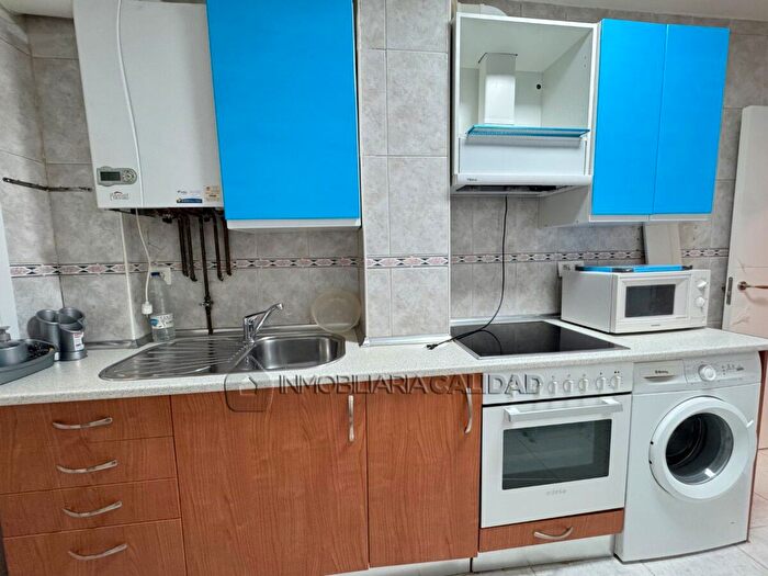 Casas en venta y pisos alquiler - 2