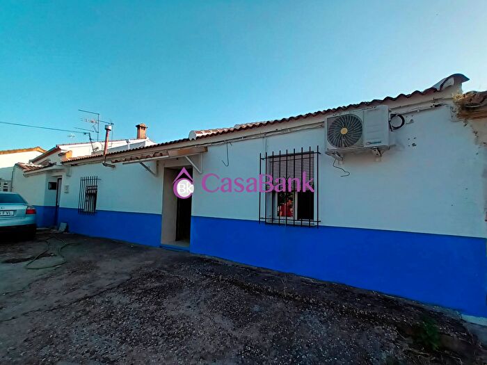 Casa en venta en Periurbano Norte, Cerro Muriano de 6 habitaciones