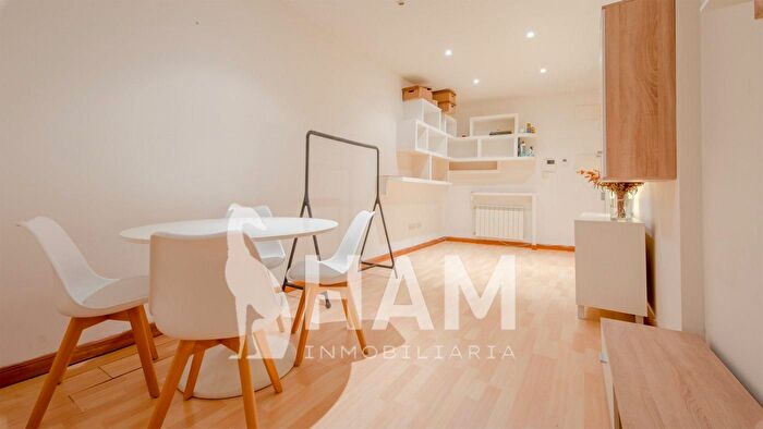 Casas en venta y pisos alquiler - 2