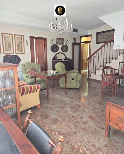 Piso en venta en San Bartolomé Millán de Priego, Jaén Capital de 3 habitaciones