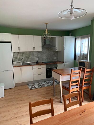 Casas en venta y pisos alquiler - 1