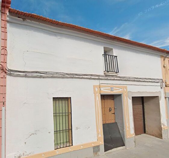 Casa en venta en Villanueva de la Serena, Badajoz de 4 habitaciones
