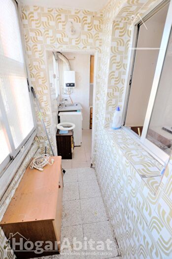 Casas en venta y pisos alquiler - 2