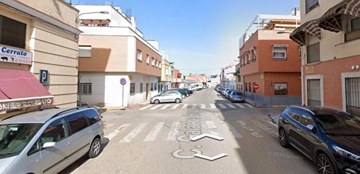 Piso en venta en San Roque Ronda Norte, Badajoz Capital de 4 habitaciones
