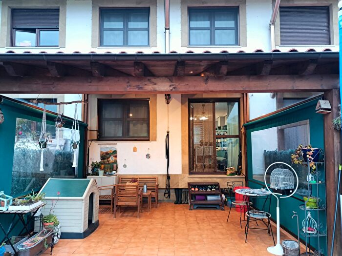 Casa en venta en Santiurde de Toranzo, Cantabria de 3 habitaciones
