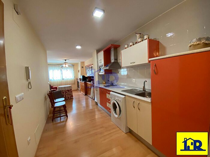 Casas en venta y pisos alquiler - 2