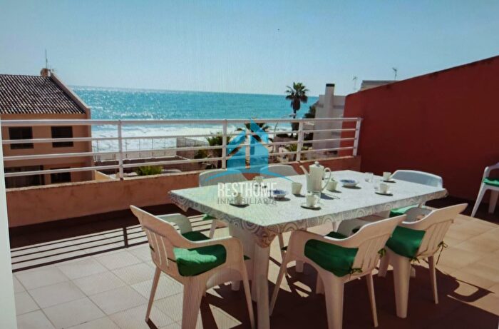 Piso en venta en Tavernes de la Valldigna, Valencia de 3 habitaciones