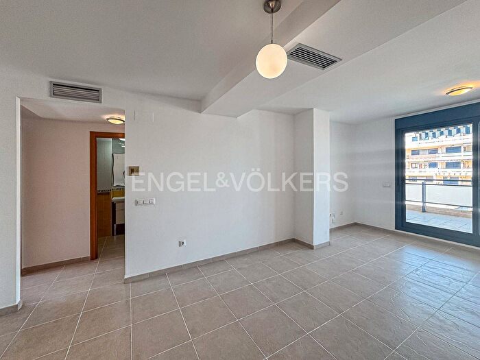 Piso en alquiler en Comunitat Valenciana, Alicante de 3 habitaciones