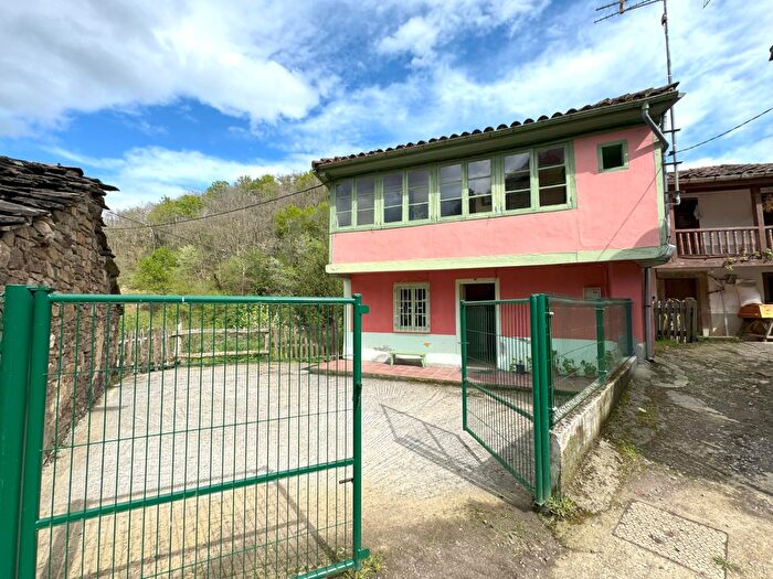 Casas en venta y pisos alquiler - 1