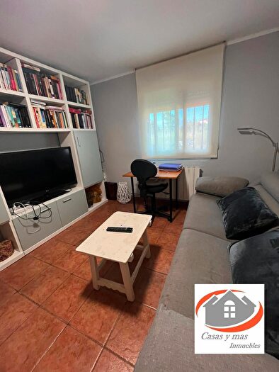 Casas en venta y pisos alquiler - 2