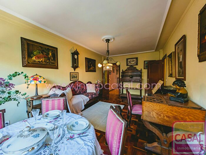 Casas en venta y pisos alquiler - 3
