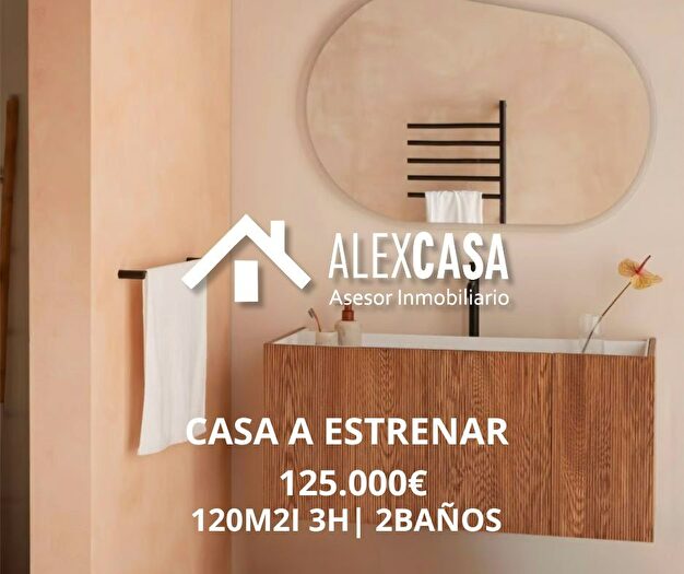 Casa en venta en Cabra, Córdoba de 3 habitaciones