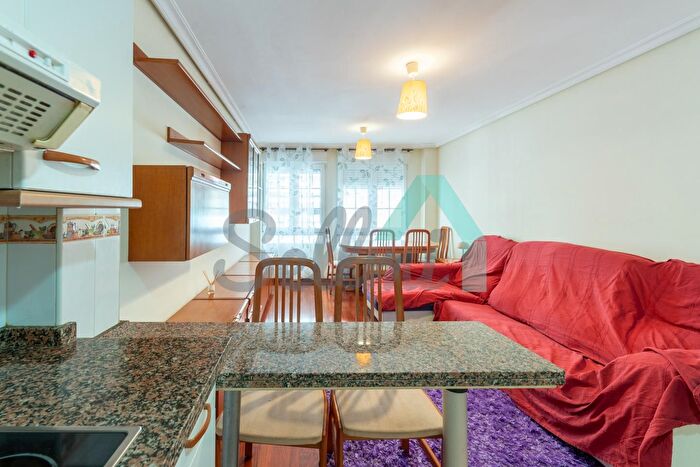 Casas en venta y pisos alquiler - 2