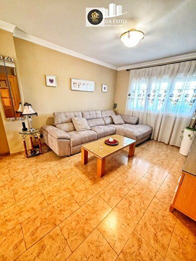 Casas en venta y pisos alquiler - 1