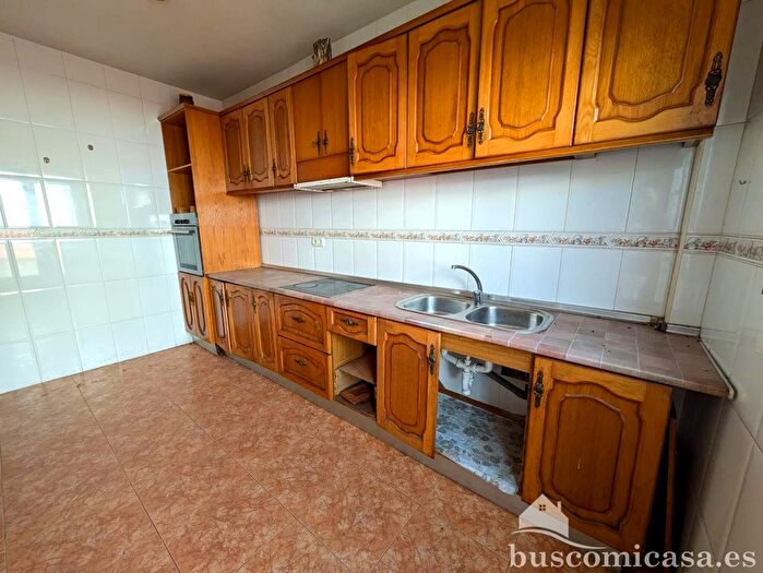 Casas en venta y pisos alquiler - 2