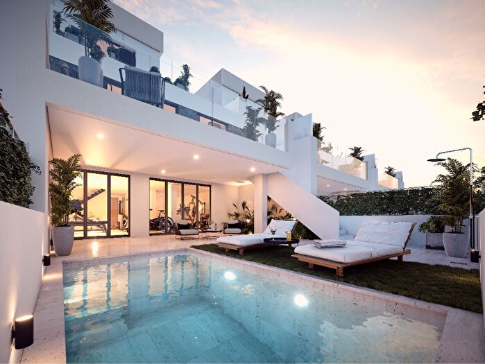 Casas en venta y pisos alquiler - 1