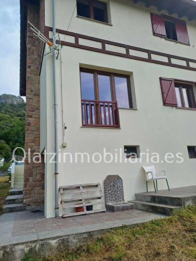 Casas en venta y pisos alquiler - 2