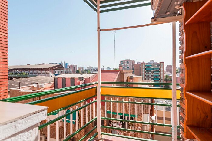 Casas en venta y pisos alquiler - 2