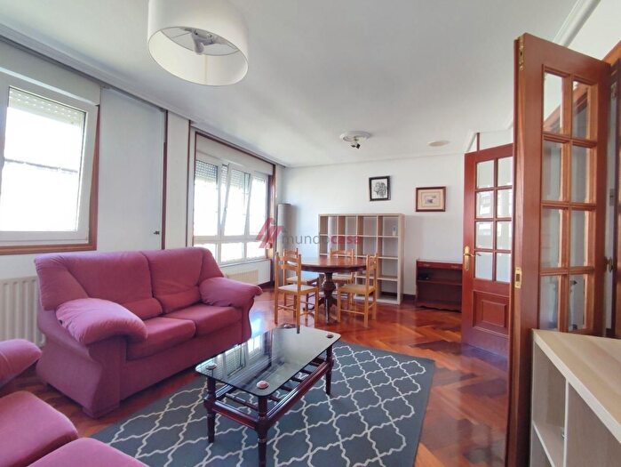 Piso en alquiler en Esteiro, Ferrol de 4 habitaciones