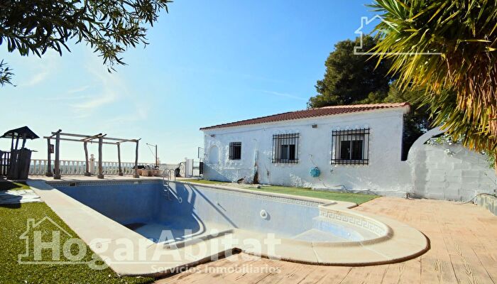 Casa en venta en Godelleta, Valencia de 3 habitaciones