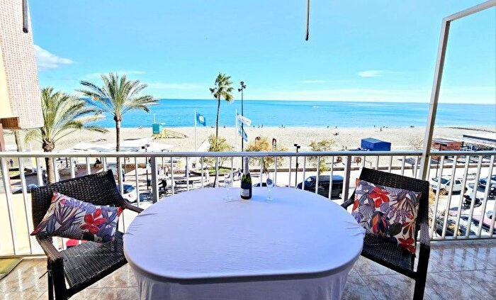 Piso en venta en Playa de los Boliches, Fuengirola de 3 habitaciones