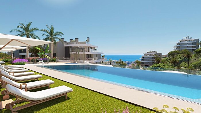 Piso en venta en Riviera del Sol, Mijas de 2 habitaciones