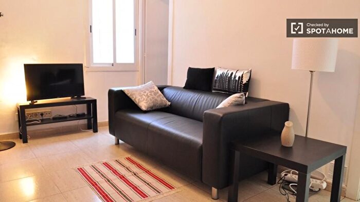 Piso en alquiler en Nou Barris, Les Roquetes de 2 habitaciones