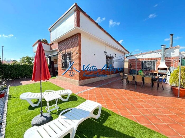 Casa en venta en Haro, La Rioja de 2 habitaciones