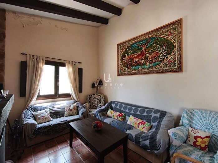 Casas en venta y pisos alquiler - 2
