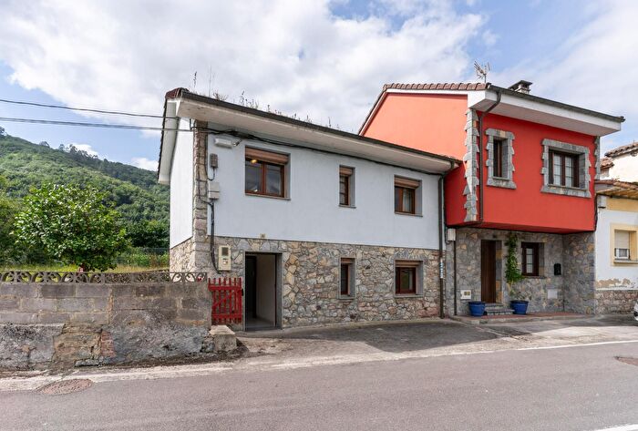 Casas en venta y pisos alquiler - 1
