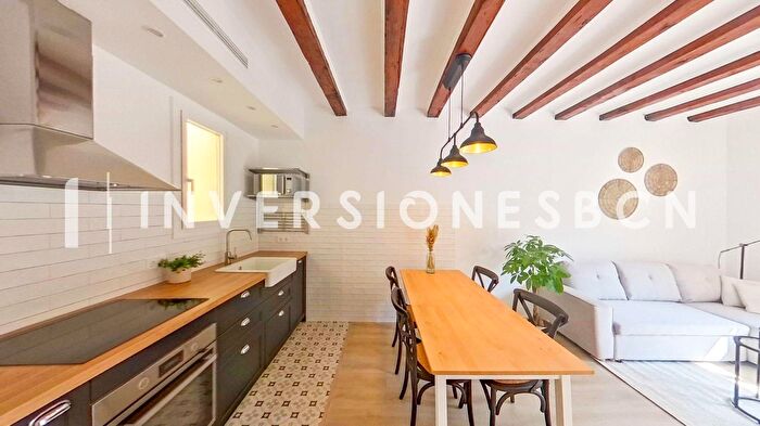 Casas en venta y pisos alquiler - 1