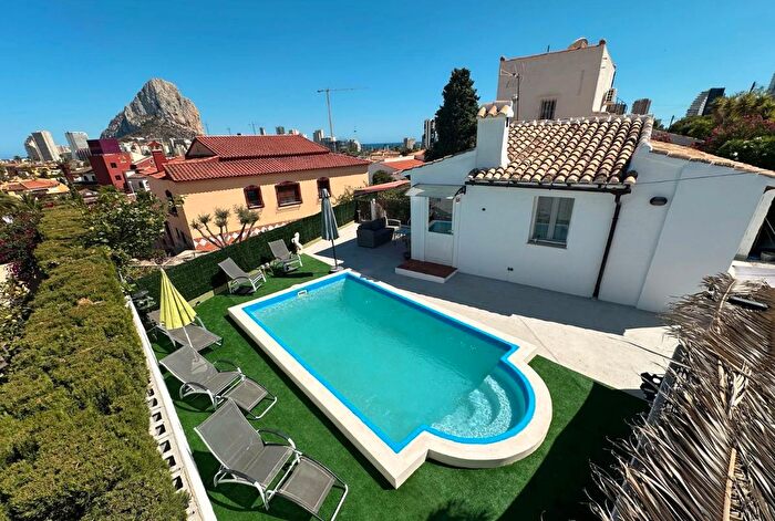 Casas en venta y pisos alquiler - 1