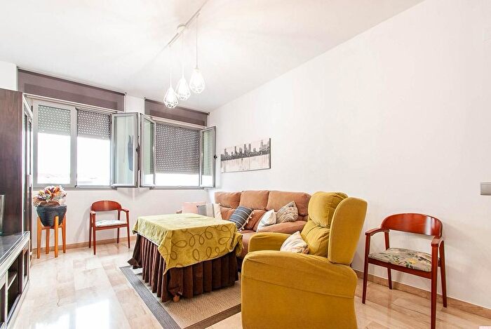 Piso en venta en Arenal La Pólvora, Dos Hermanas de 4 habitaciones